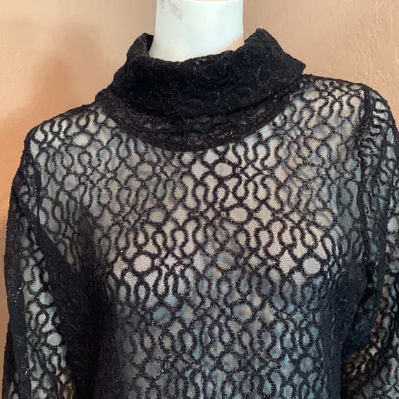 Lace blouse - Picture 3 of 4